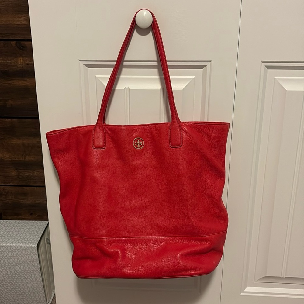 Tory Burch Bag: Tory Burch Red Leather Purse
